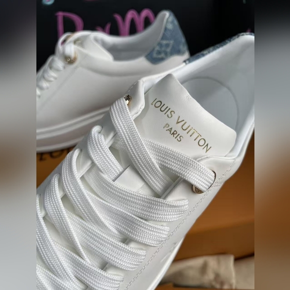 Louis Vuitton Time Out Sneaker - Picture 11 of 16